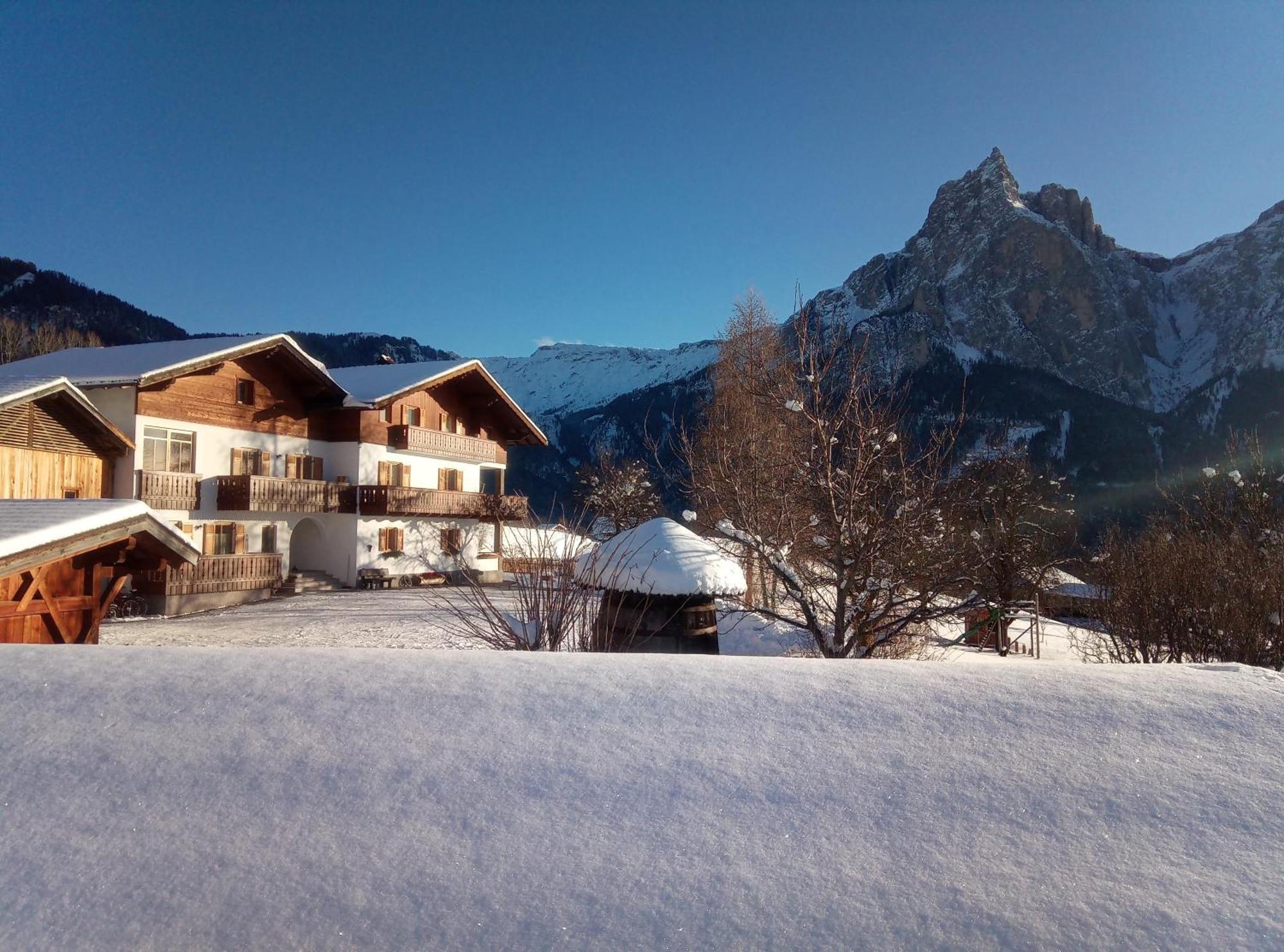 Vila Treffhof Siusi Pokoj fotografie